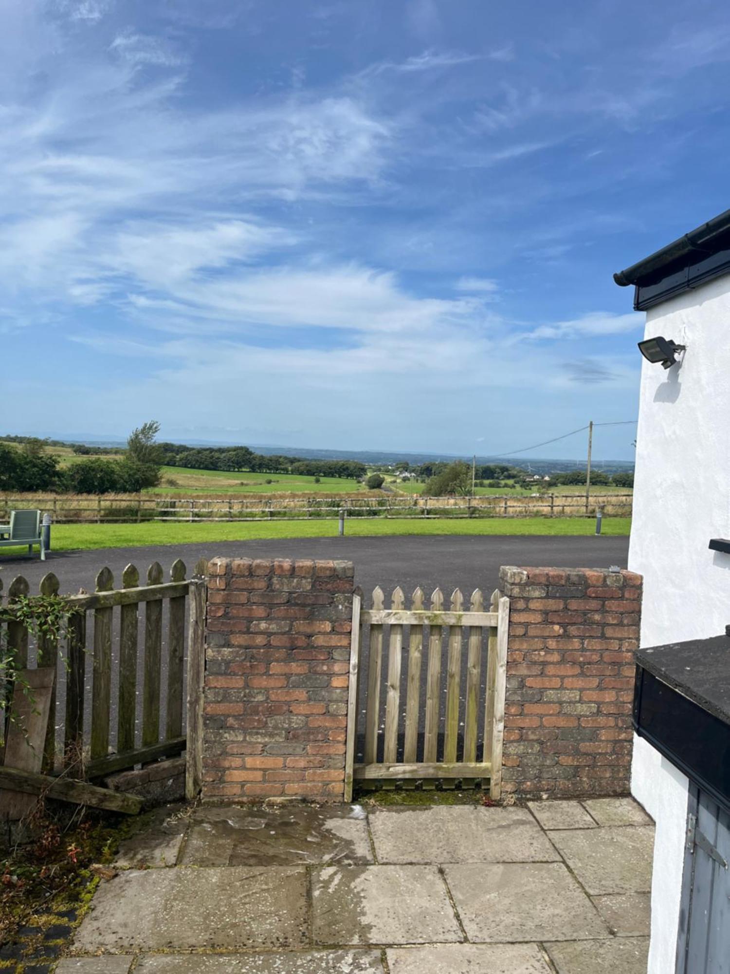 Gateway To The Glens Villa Ballymena Exteriör bild